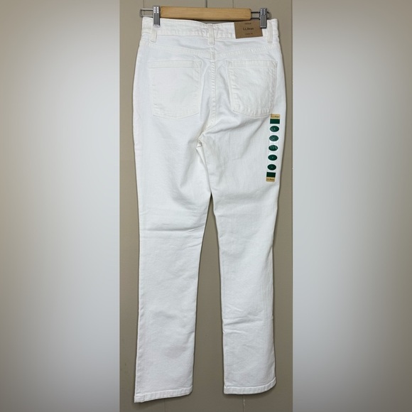 NWT L.L. Bean Classic Fit Stretch Straight Jeans Women’s Size 4 - Picture 2 of 10